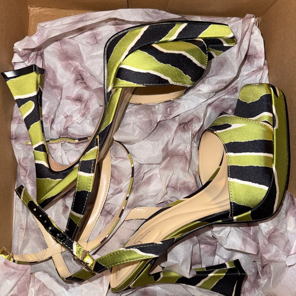 SOLD ‼️🆘❌ Jessica Simpson Dress Sandals - Picture 4 of 6